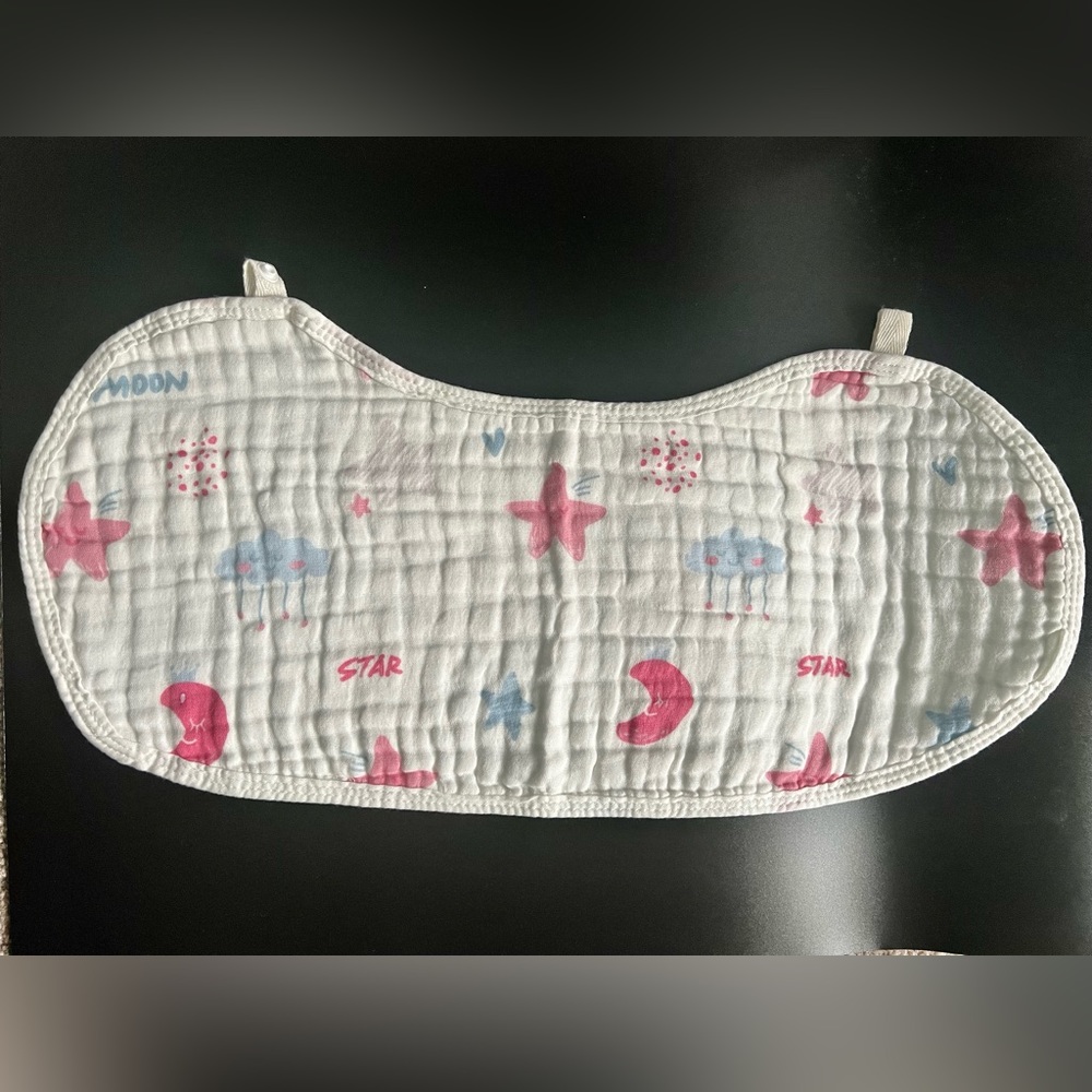 Burpy bib: Burp cloth and bib! 100% muslin. Comparable to Aden +Anais burpy bib